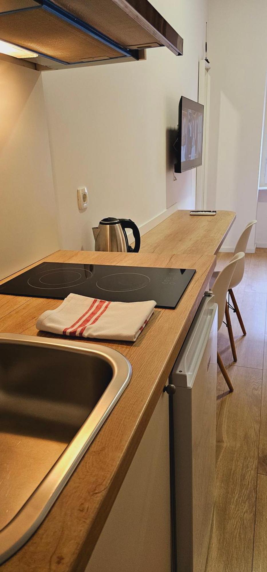 Noble Studio Apartments Zagreb Buitenkant foto